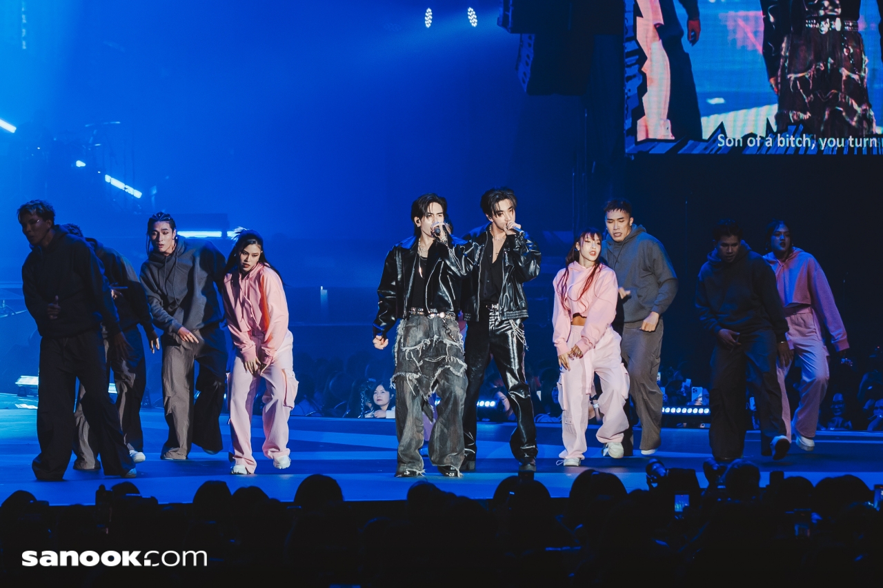 PERTH SANTA TIME STOPPER FANCON