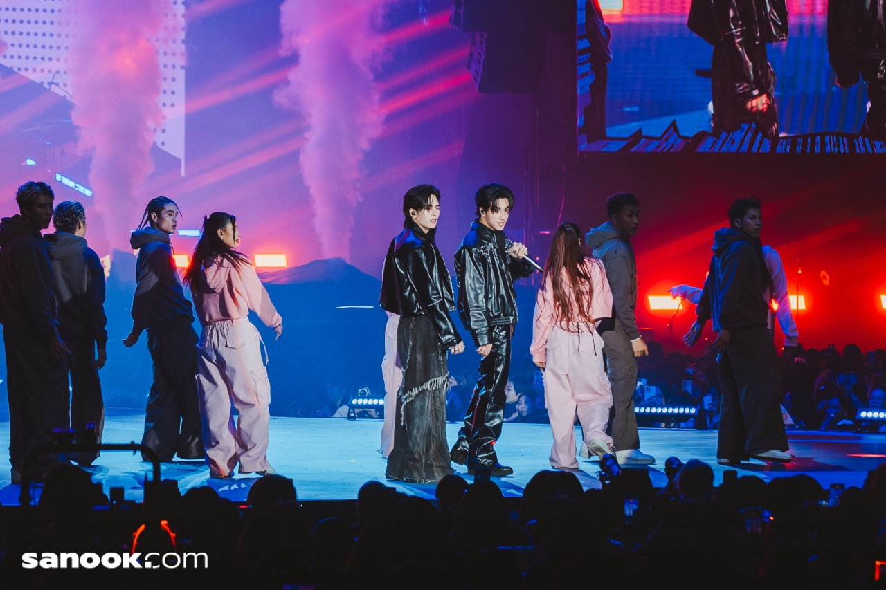 PERTH SANTA TIME STOPPER FANCON