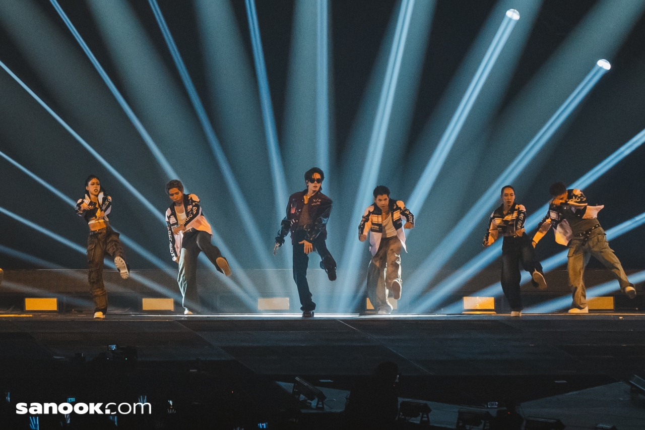 PERTH SANTA TIME STOPPER FANCON