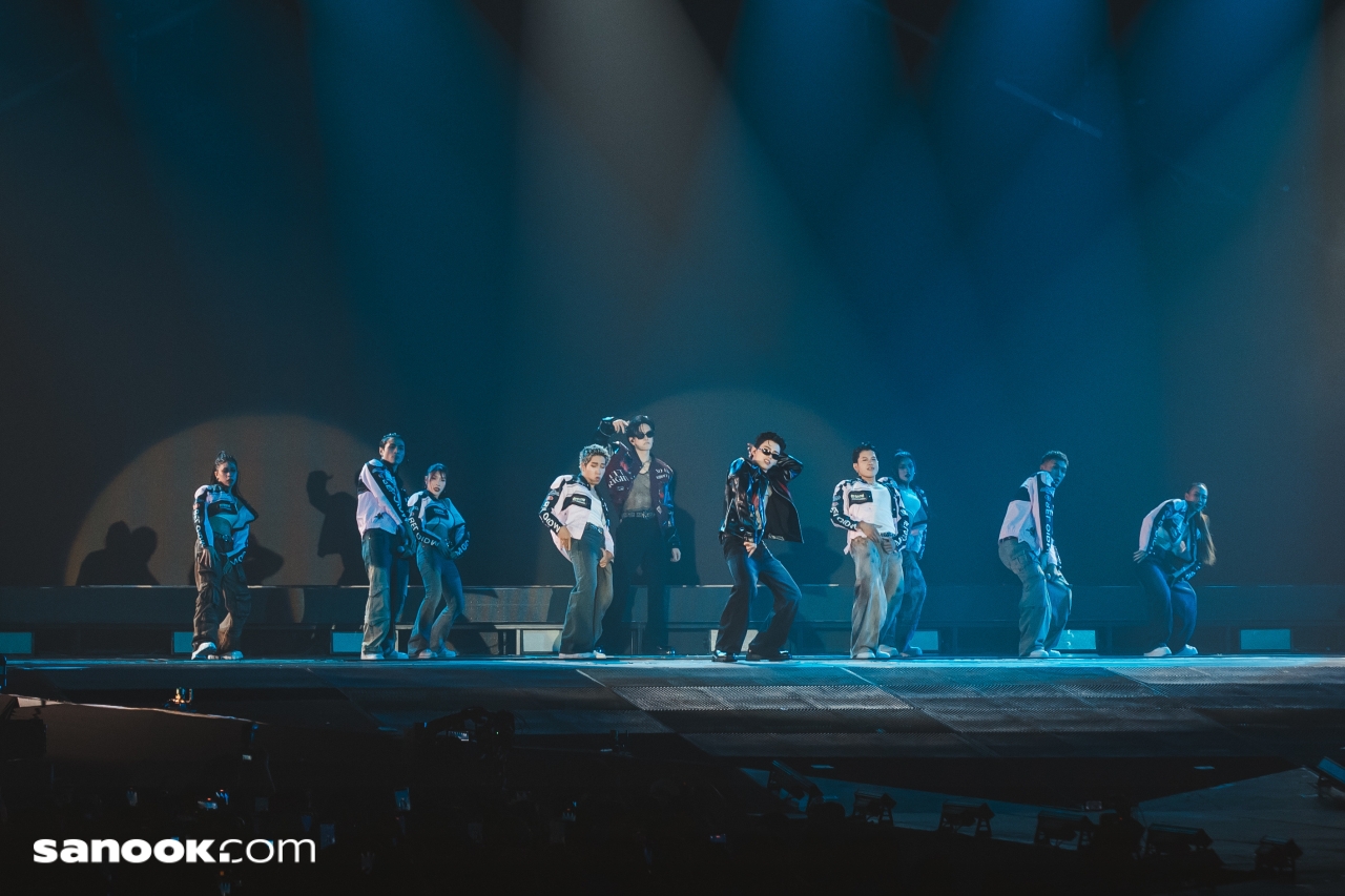 PERTH SANTA TIME STOPPER FANCON