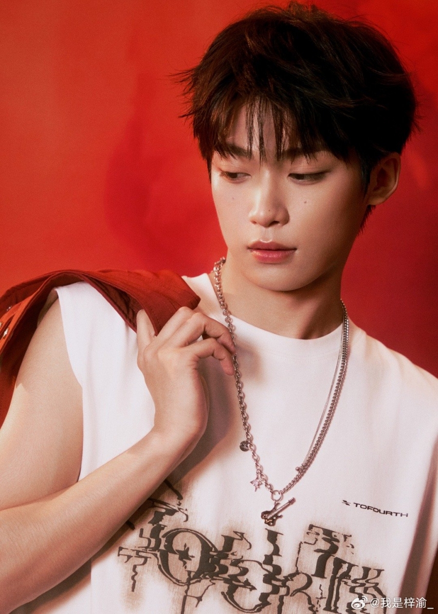 ประวัตินักแสดงจีน จื่ออวี๋ revenged love