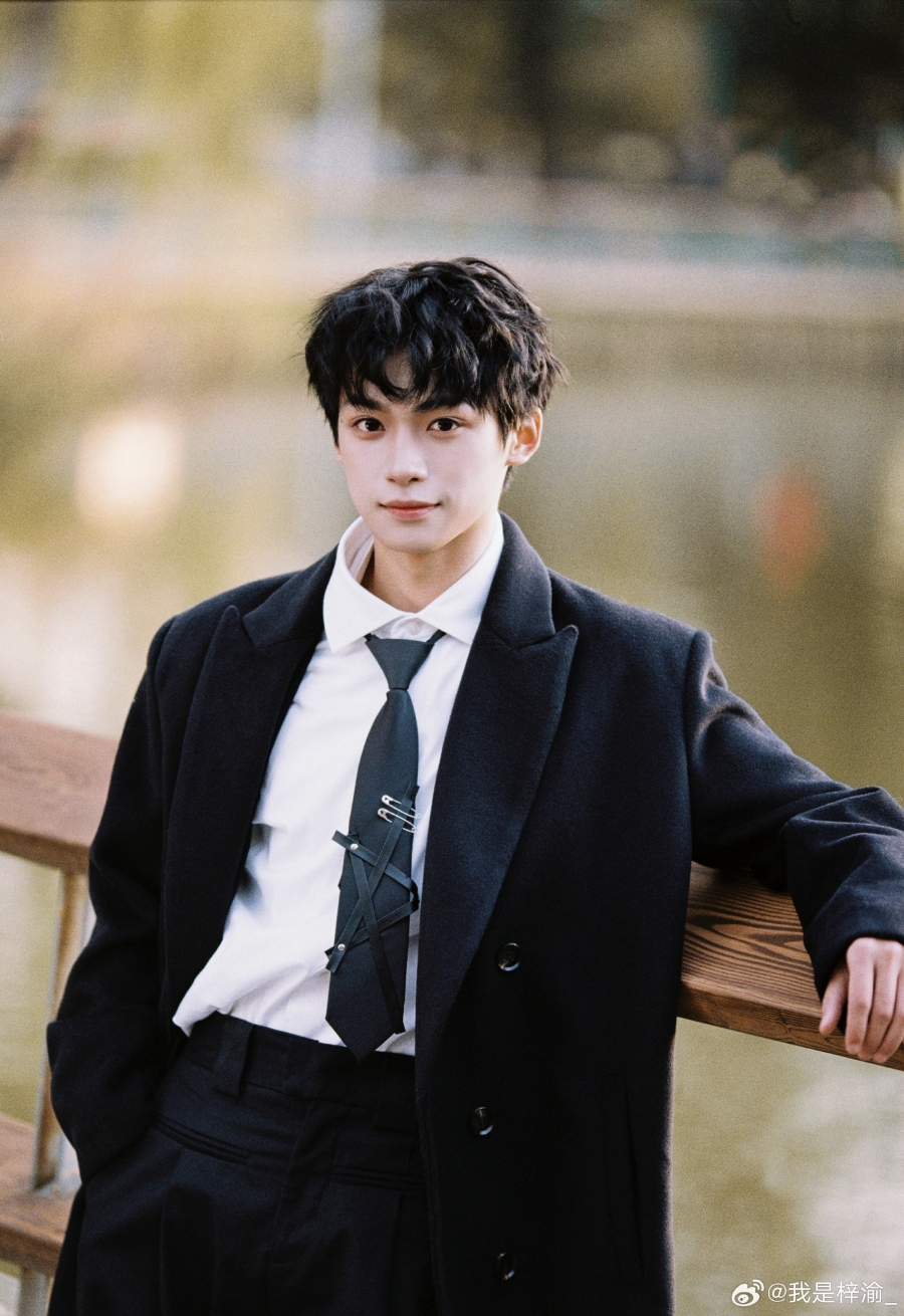 ประวัตินักแสดงจีน จื่ออวี๋ revenged love