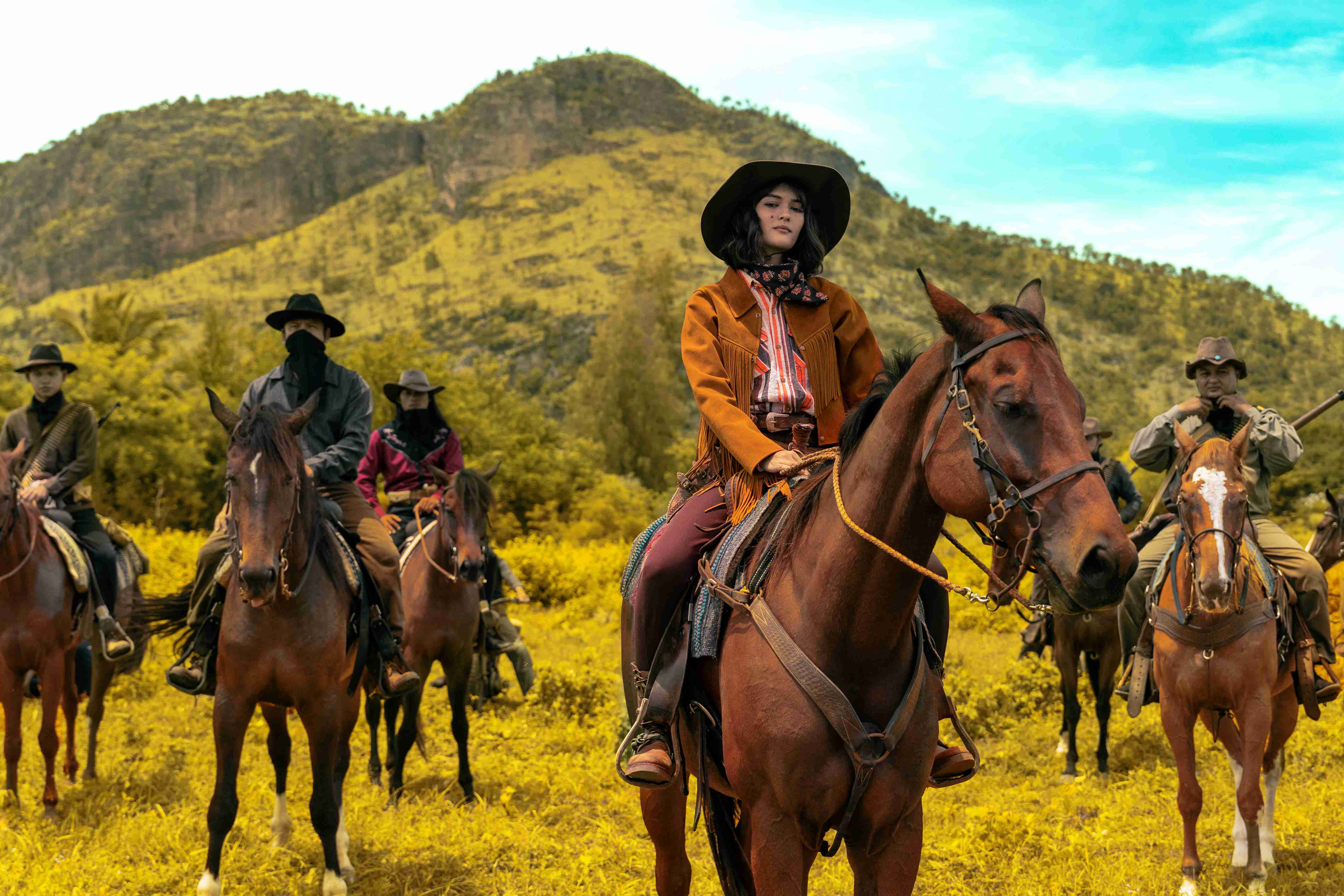 เขาชุมทอง คะนองชุมโจร