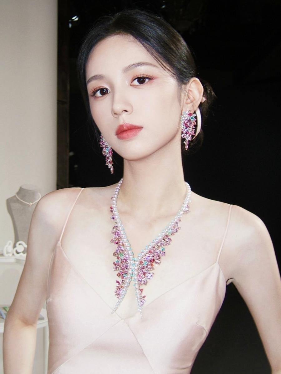 ประวัติดาราจีน โจวเย่ zhou ye