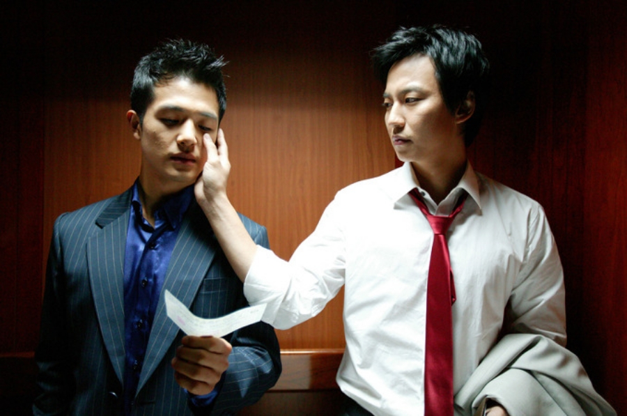 นักแสดงชายเกาหลี ที่เคยเล่นบทเรท R