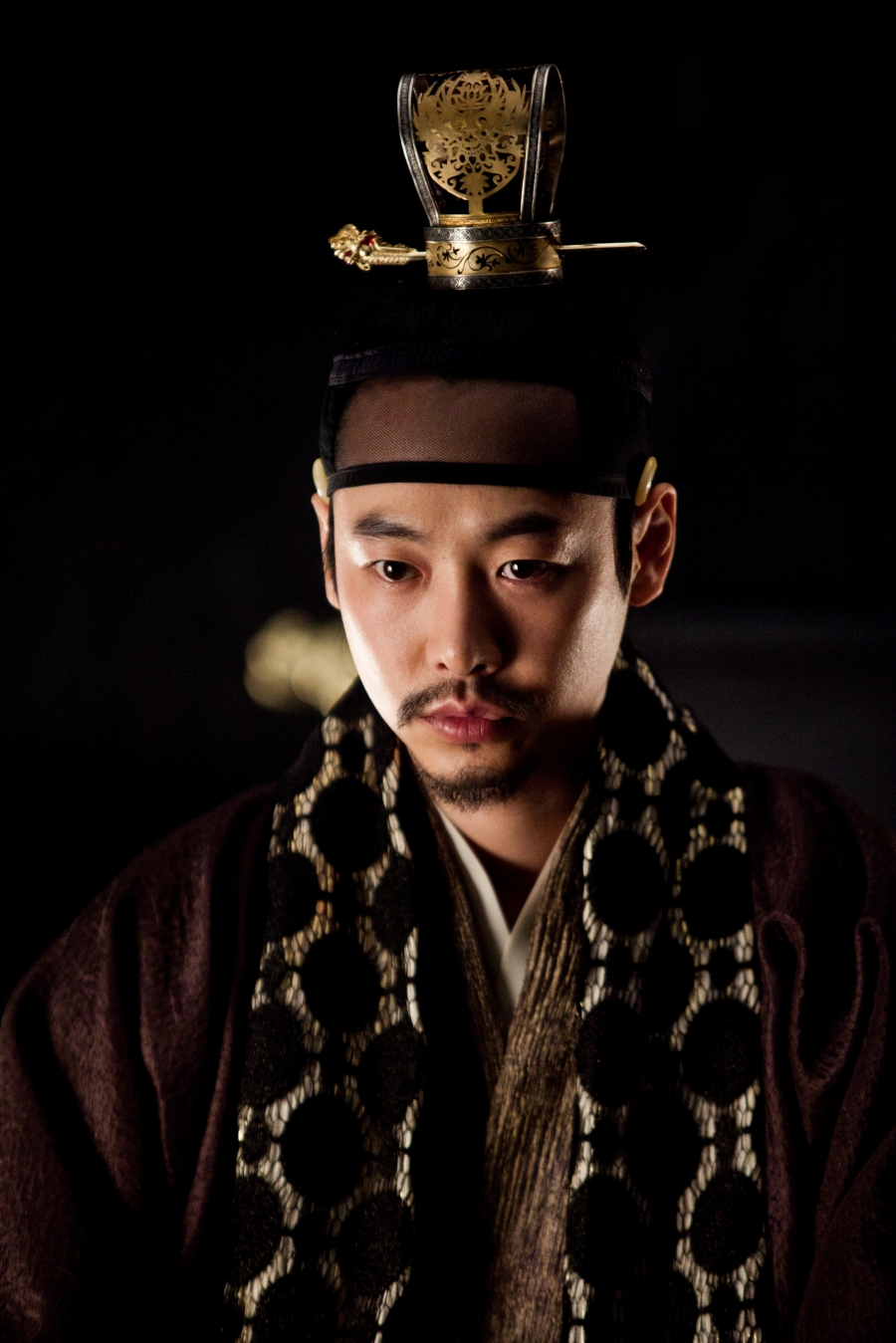 นักแสดงชายเกาหลี ที่เคยเล่นบทเรท R