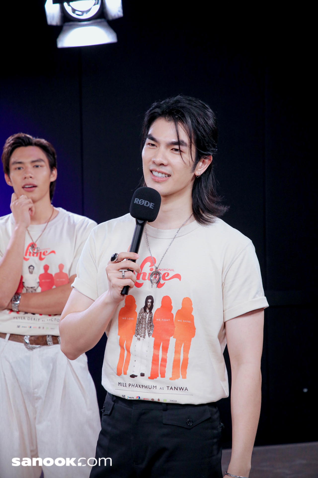 sanook ask back - Shine