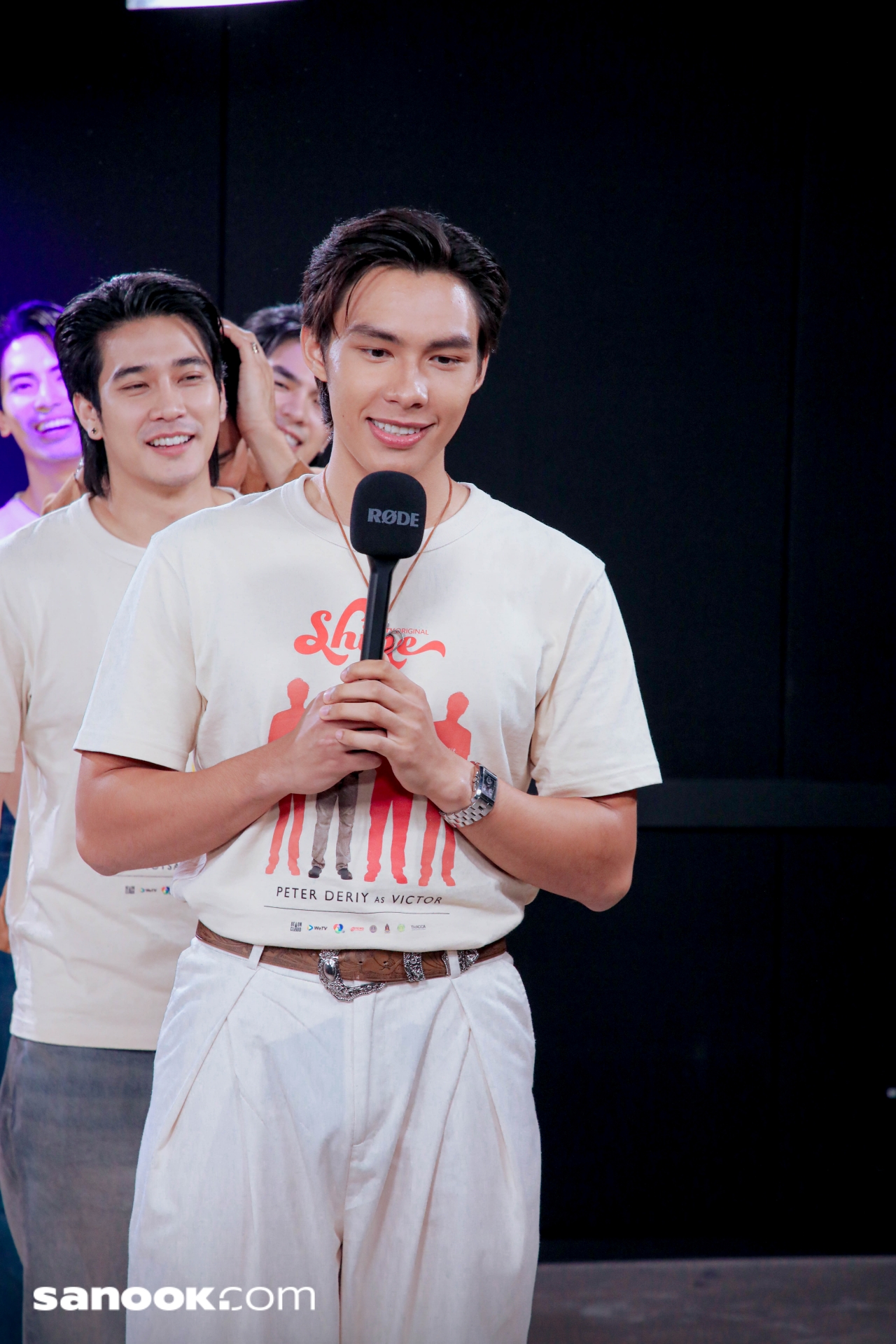 sanook ask back - Shine