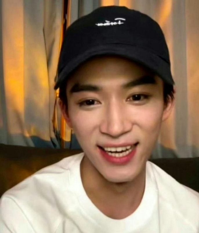 4 พระเอกซีรีส์จีน ยิ้มทีเสียลุคเจ้าชาย!