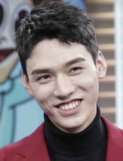 4 พระเอกซีรีส์จีน ยิ้มทีเสียลุคเจ้าชาย!