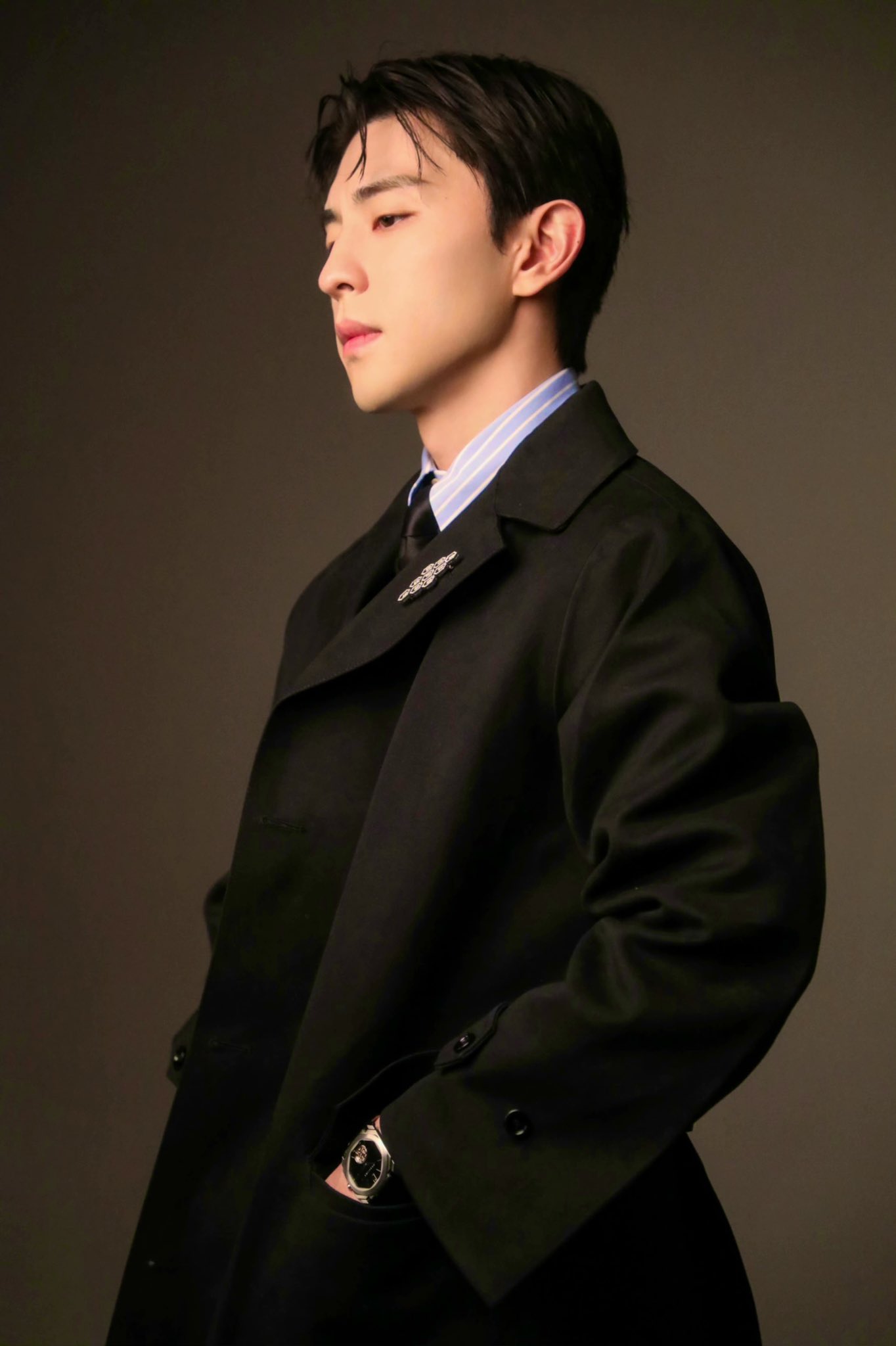 เติ้งหลุน เผยชีวิตเรียบง่ายหลังหายหน้าไปนาน