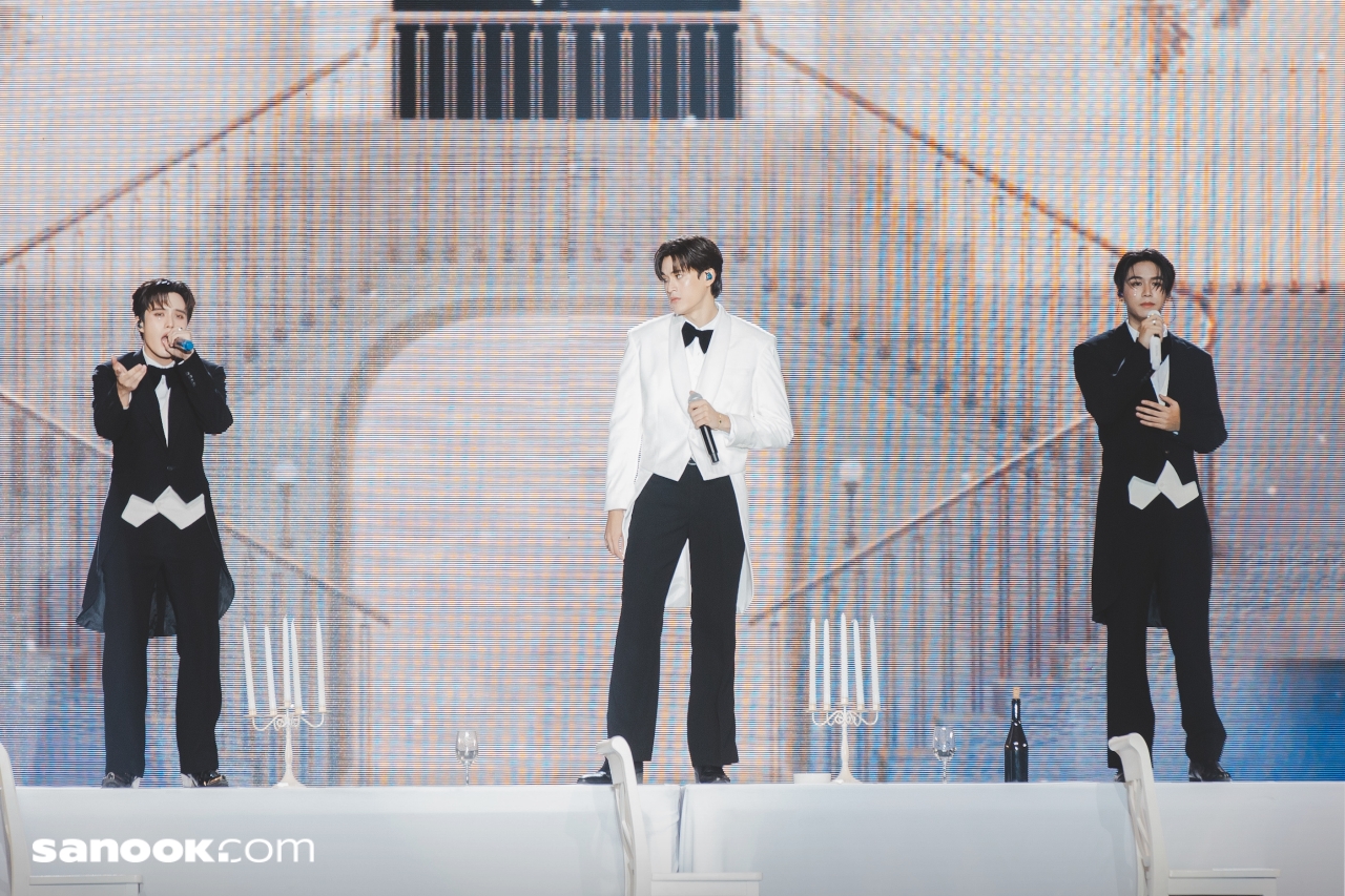 JOSS GAWIN INVINCIBLE FANCON