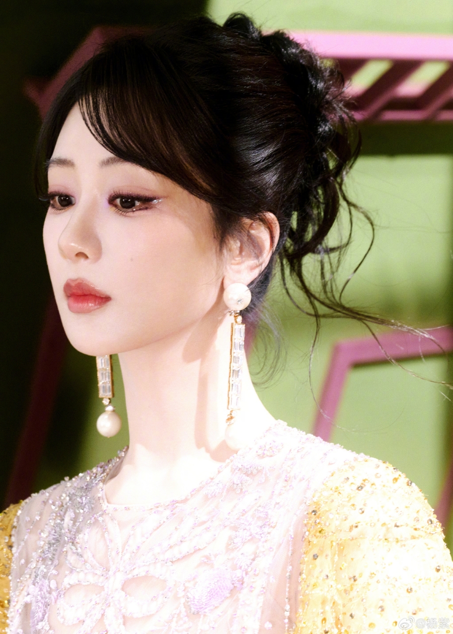 เปิดโพล 9 ดาราสาวจีนสวยที่สุดที่ต่างชาติโหวต