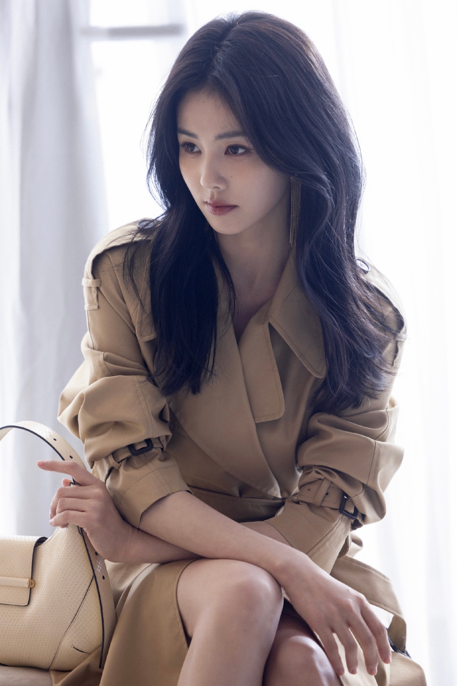 ไป๋ลู่เผยป่วยปริศนานานหลายเดือน จนต้องพักงานทั้งปี