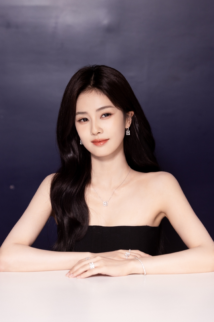 ไป๋ลู่เผยป่วยปริศนานานหลายเดือน จนต้องพักงานทั้งปี