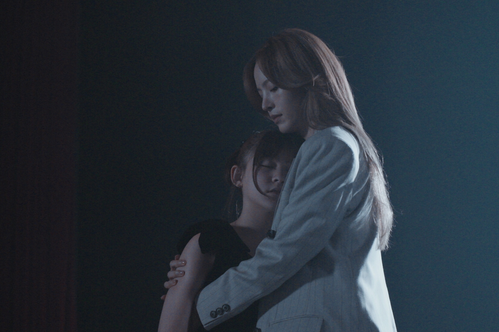 เรื่องย่อ จิตสะกดแค้น  Hypnotic