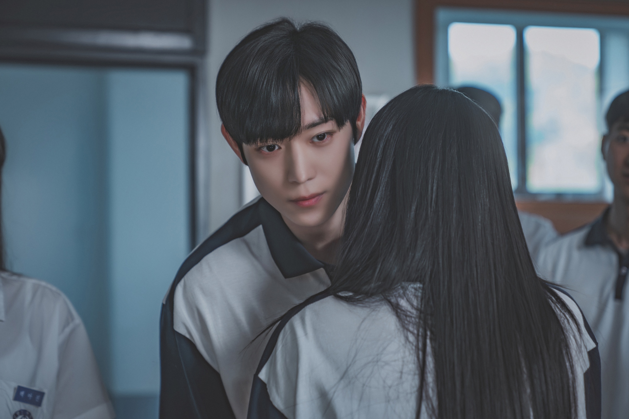 พลิกโฉม คิมยูจอง จากใสซื่อสู่สาวตัวร้ายใน Dear X