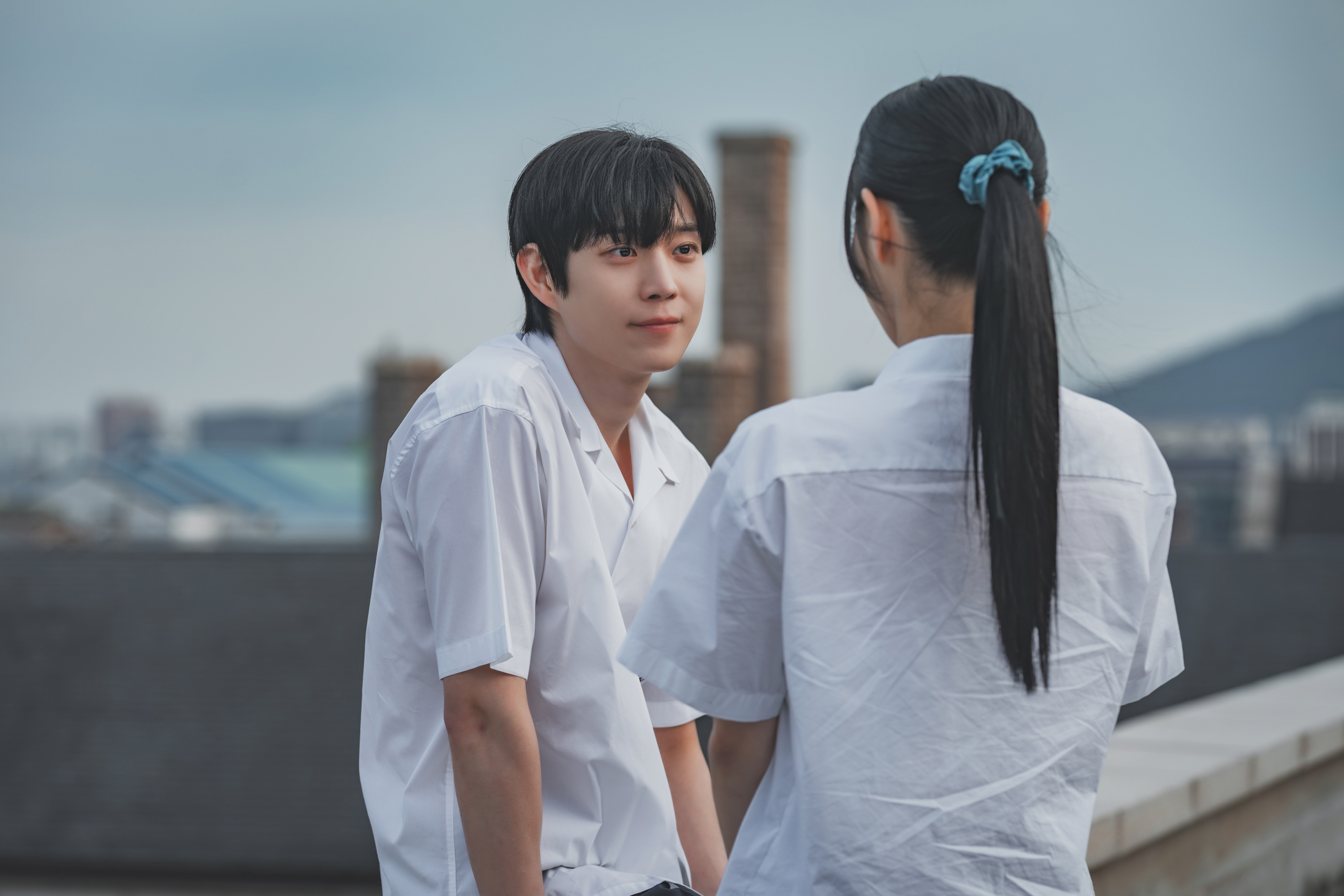 พลิกโฉม คิมยูจอง จากใสซื่อสู่สาวตัวร้ายใน Dear X