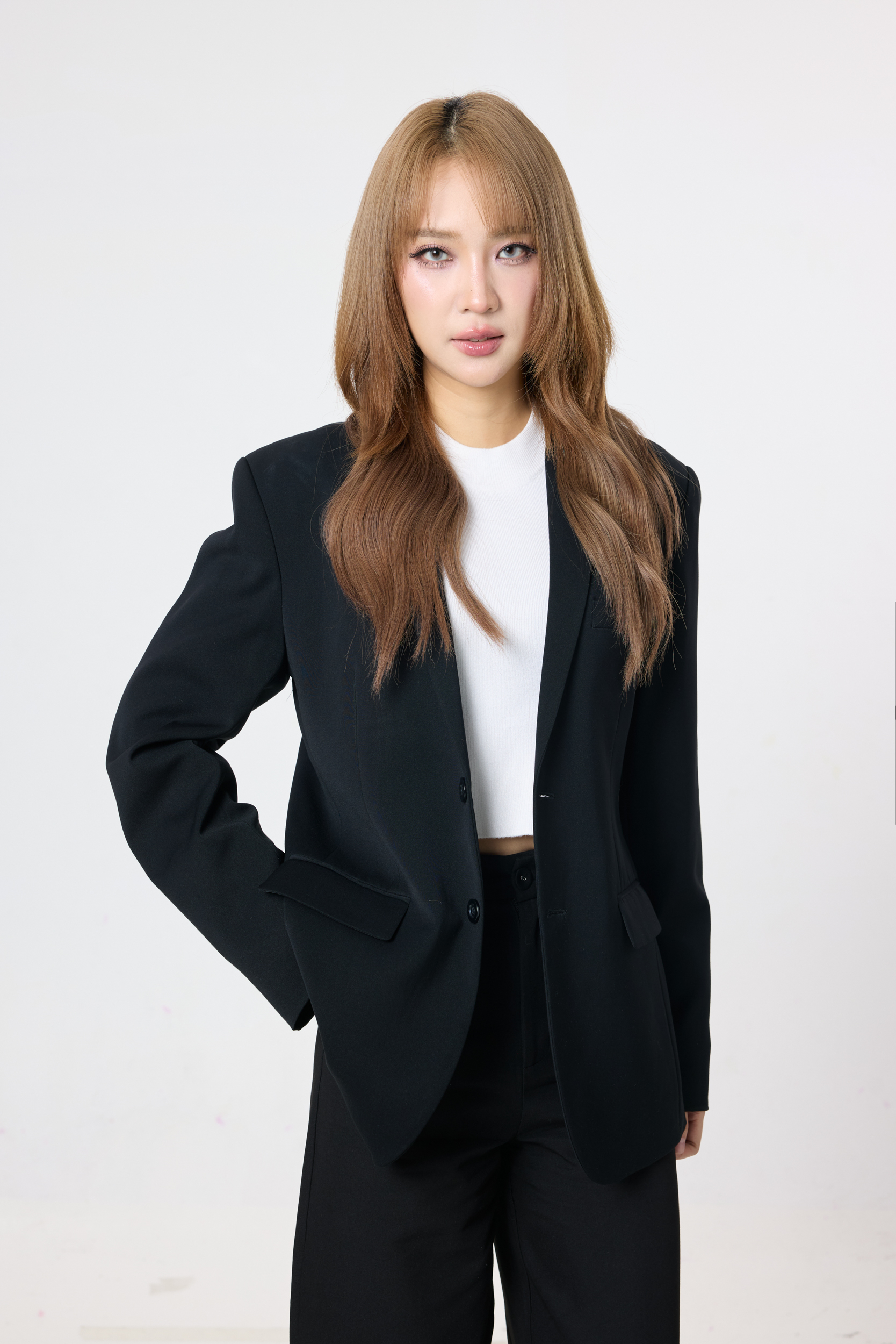  Melody of Secrets ความลับในบทเพลงที่บรรเลงไม่รู้จบ