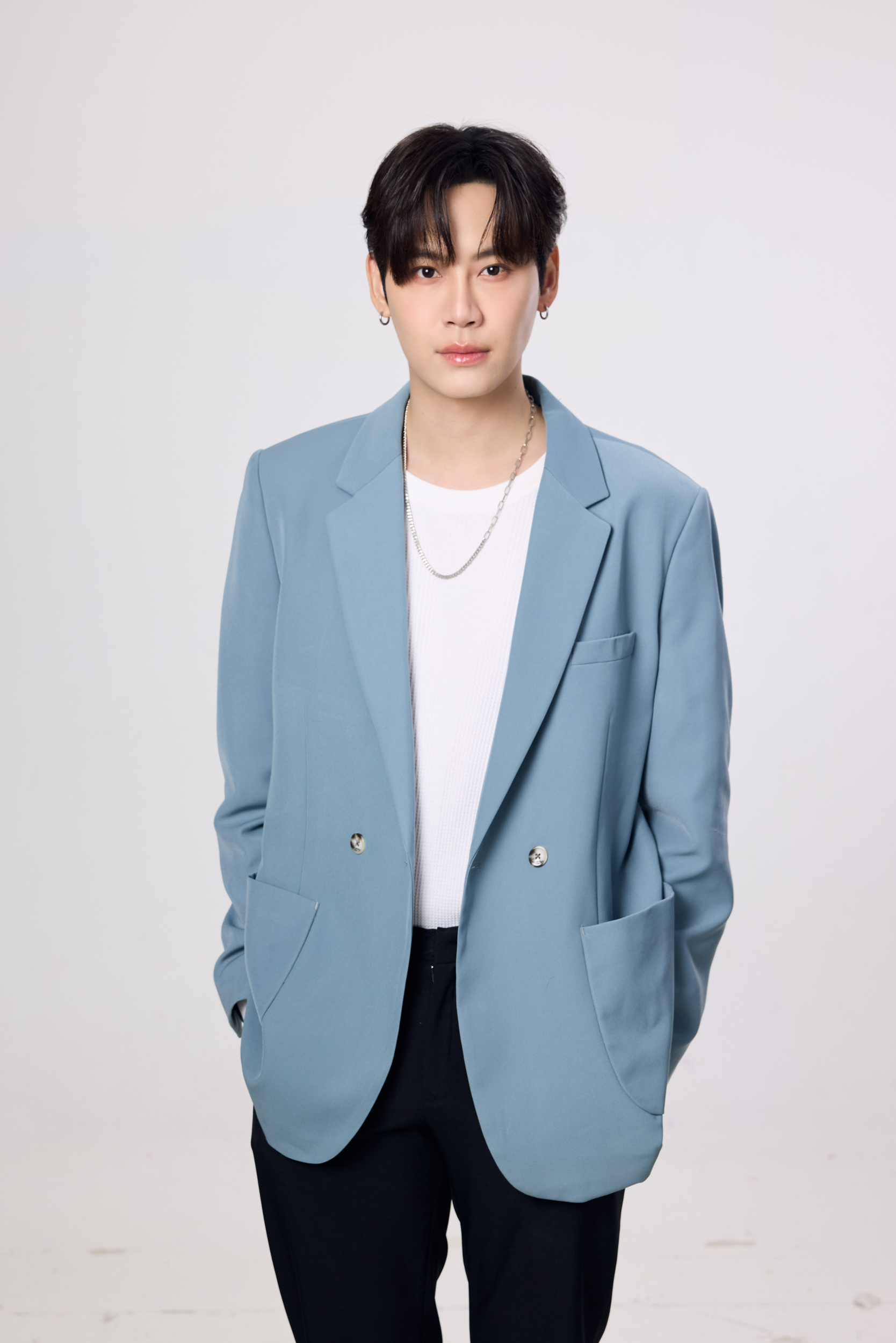  Melody of Secrets ความลับในบทเพลงที่บรรเลงไม่รู้จบ