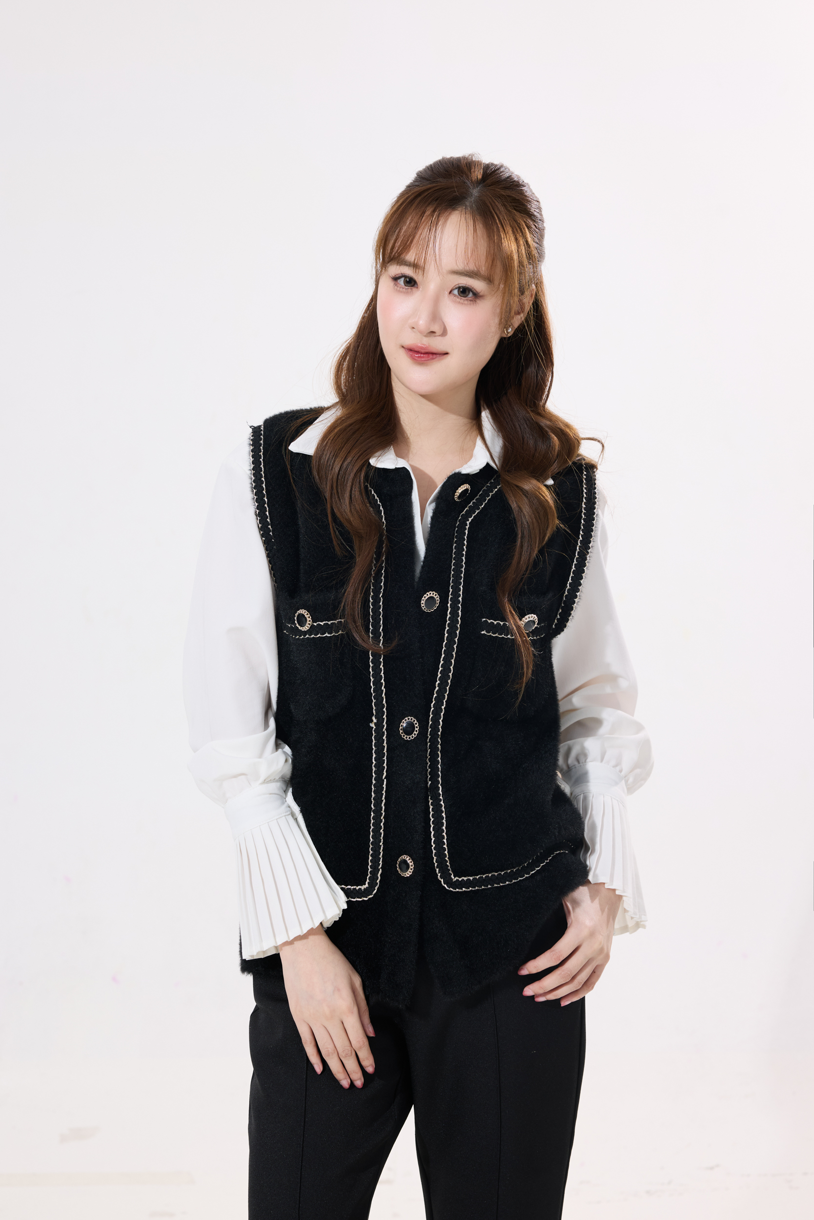  Melody of Secrets ความลับในบทเพลงที่บรรเลงไม่รู้จบ