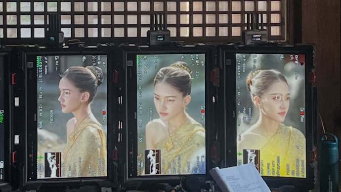 สาวไทยข้ามภพป่วนใจแม่ทัพ