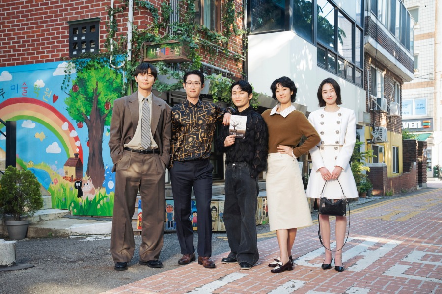 surely tomorrow เพียงพรุ่งนี้ ยังมีหวัง