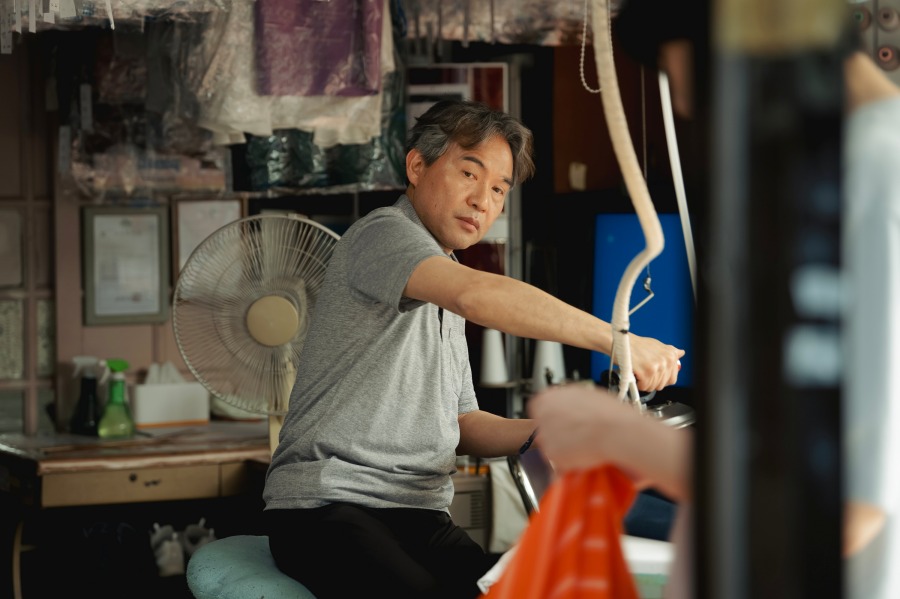 surely tomorrow เพียงพรุ่งนี้ ยังมีหวัง