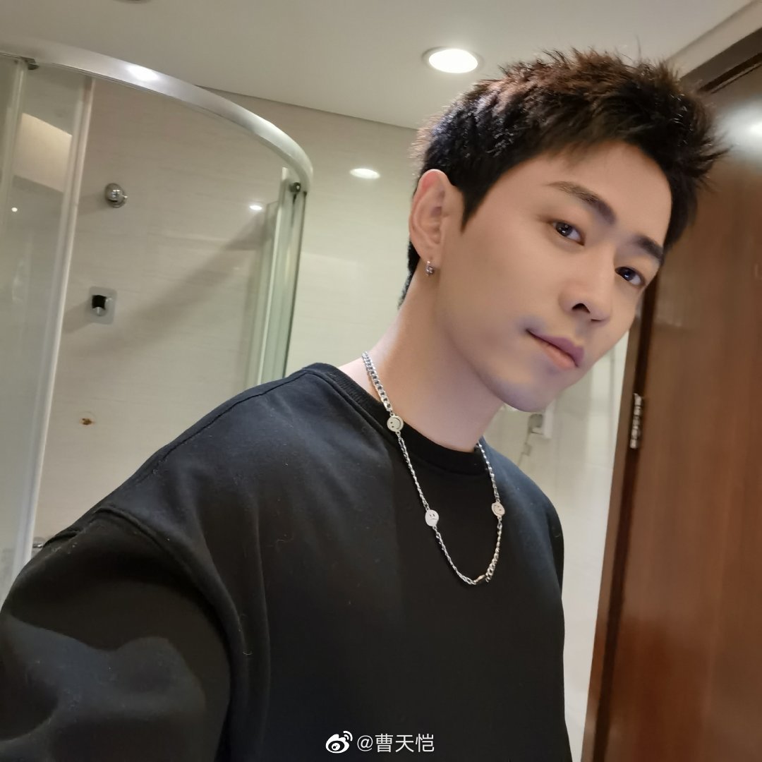 เฉาเทียนไค ประวัติพระเอกมินิซีรีส์จีน