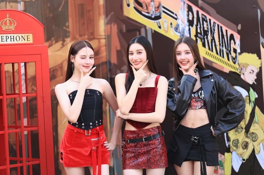 ลิซ่า อลิซา สาวไทยข้ามภพป่วนใจแม่ทัพ