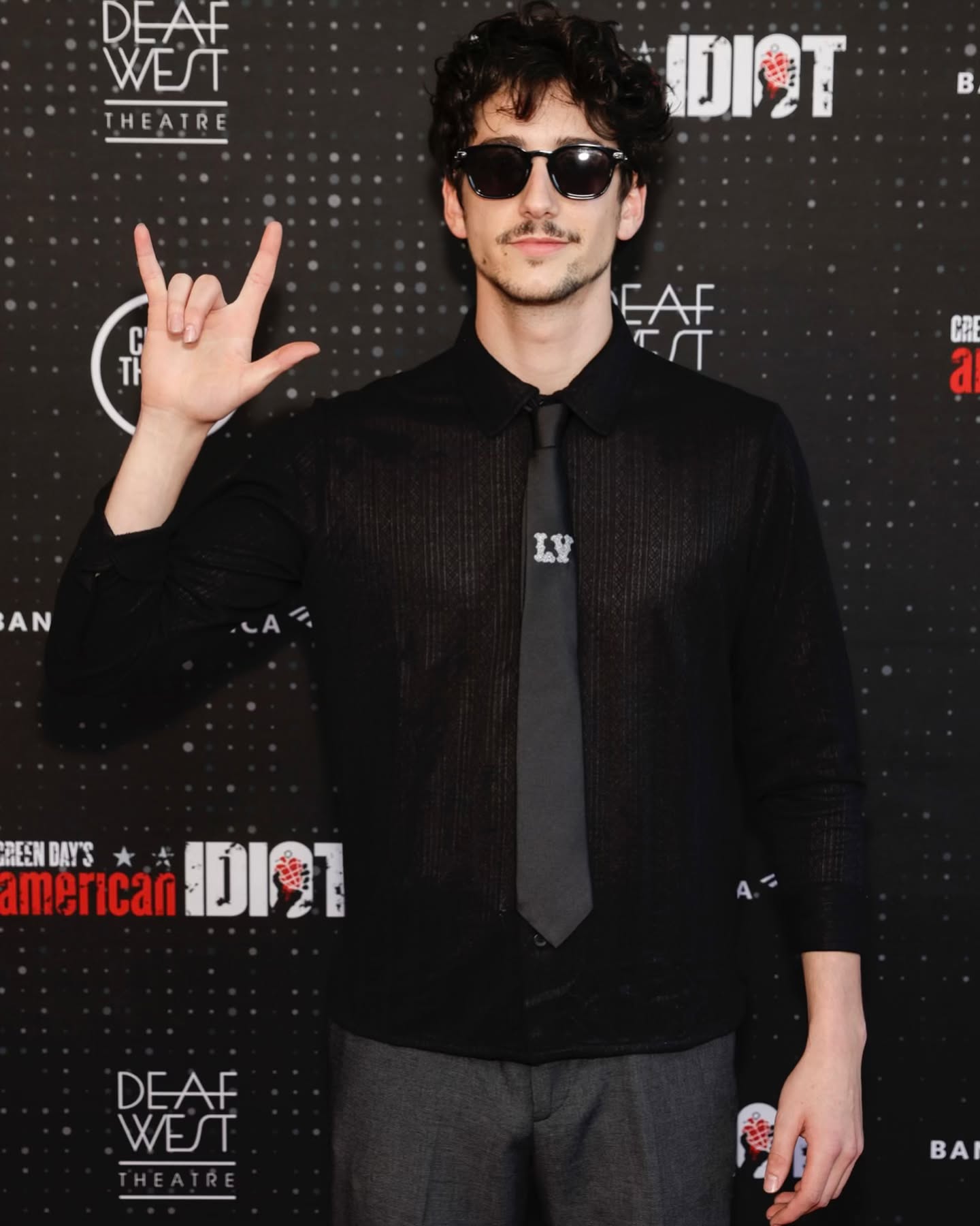 Milo Manheim คือใคร? รู้จักเส้นทางพระเอก Tangled ไลฟ์แอ็กชัน