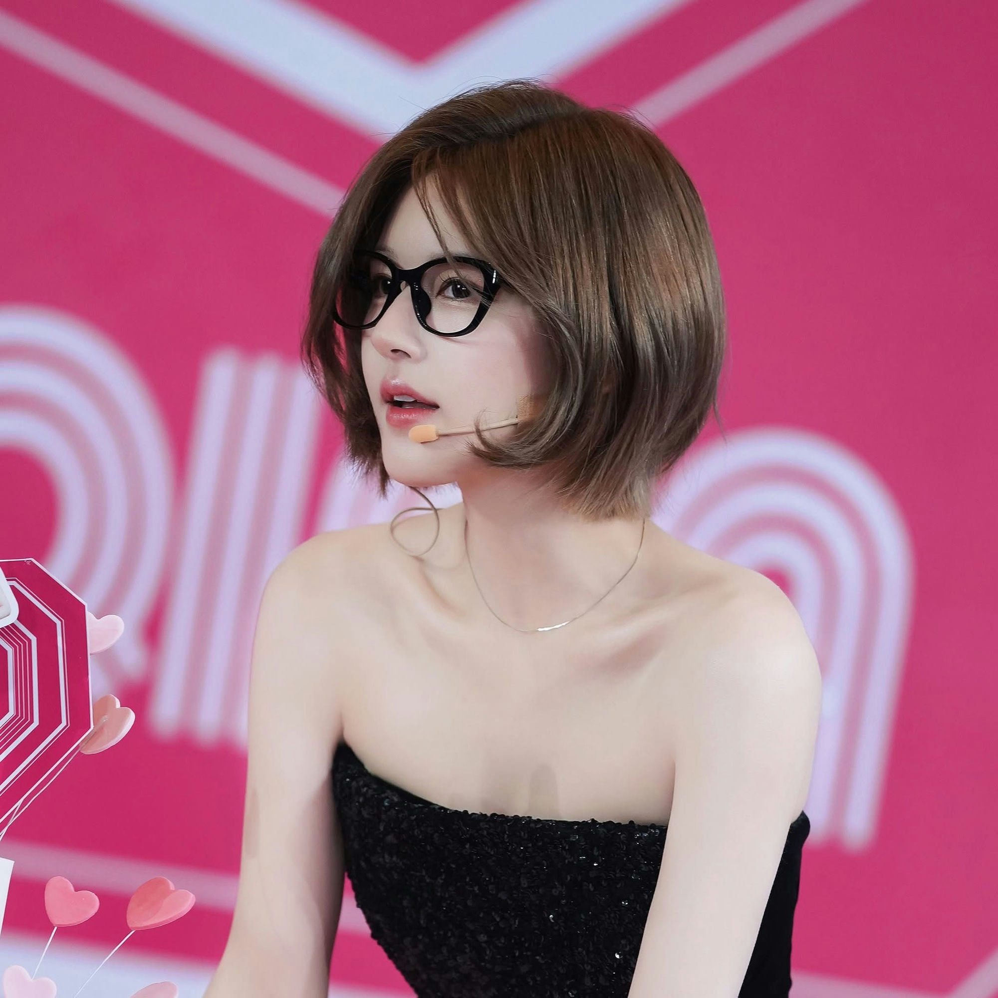 ภาพล่าสุดทำแฟนโล่งใจ “จ้าวลู่ซือ” สุขภาพดีขึ้นอย่างเห็นได้ชัด