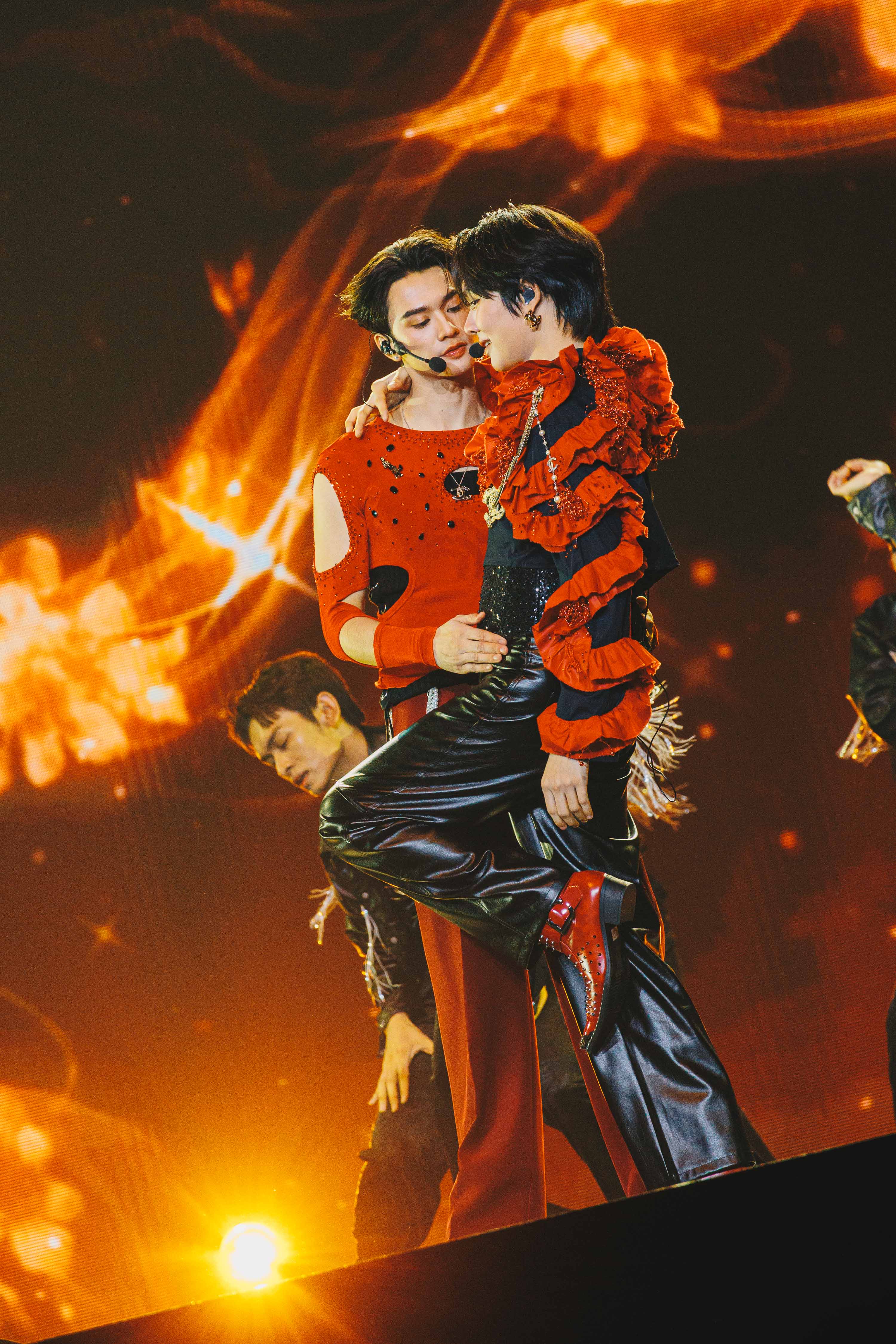 เขมจิราต้องรอด คอนเสิร์ต