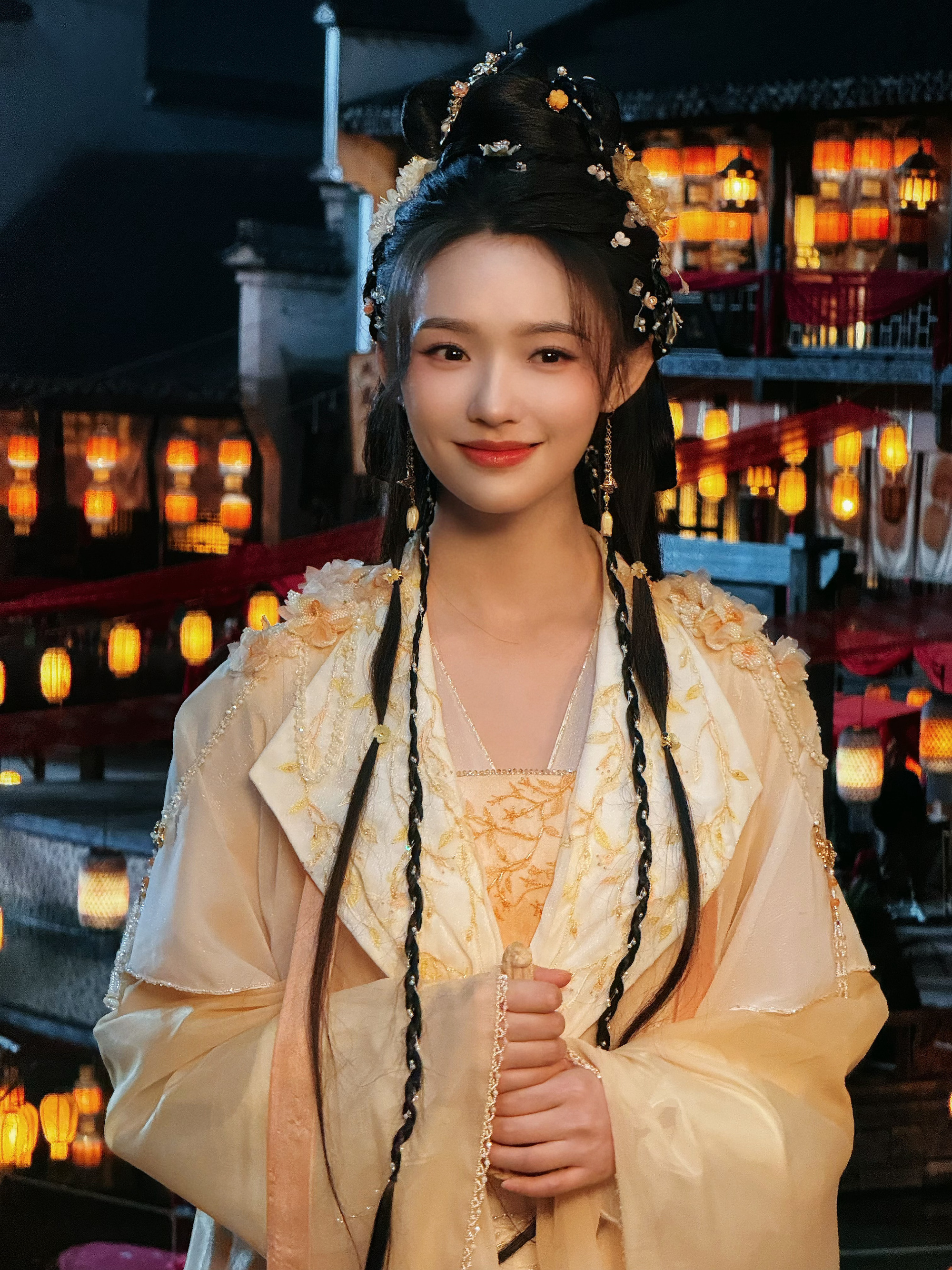 วิจารณ์สนั่น หลินอวิ๋น โหมถ่ายจนป่วย