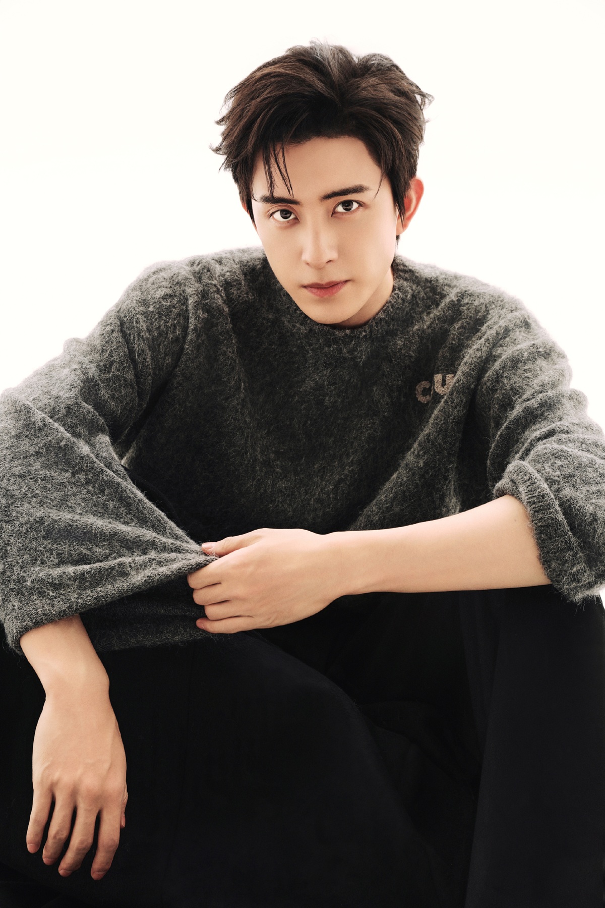 อ๋าวรุ่ยเผิง ถูกซาแซงคุกคาม