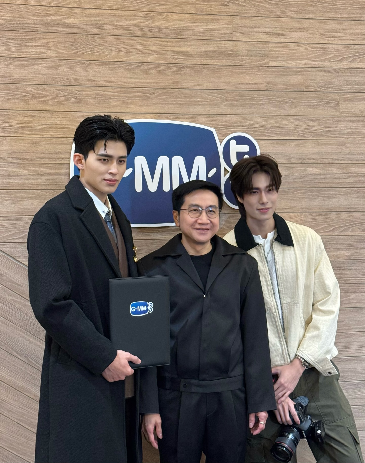 ปอนด์ ณราวิชญ์ นักแสดงสังกัด GMMTV ที่มาแรงที่สุดตอนนี้