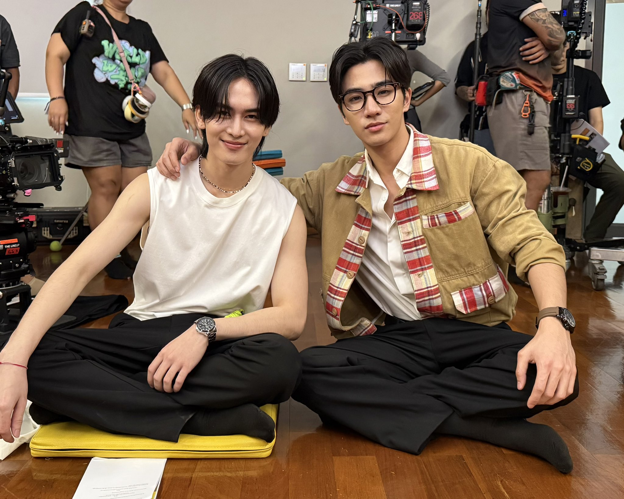 รักครูเท่าโลกเลย LOVE YOU TEACHER