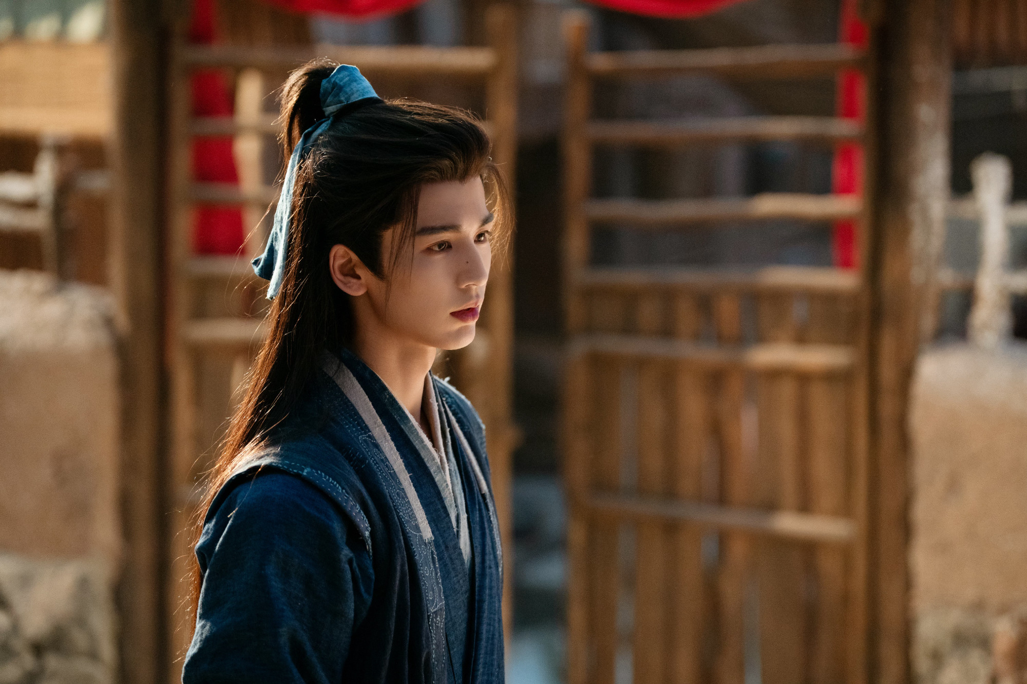 “จางหลิงเฮ่อ” หล่อสะกด ล่าหยก พุ่งขึ้นอันดับ 1 ตั้งแต่เปิดตัว