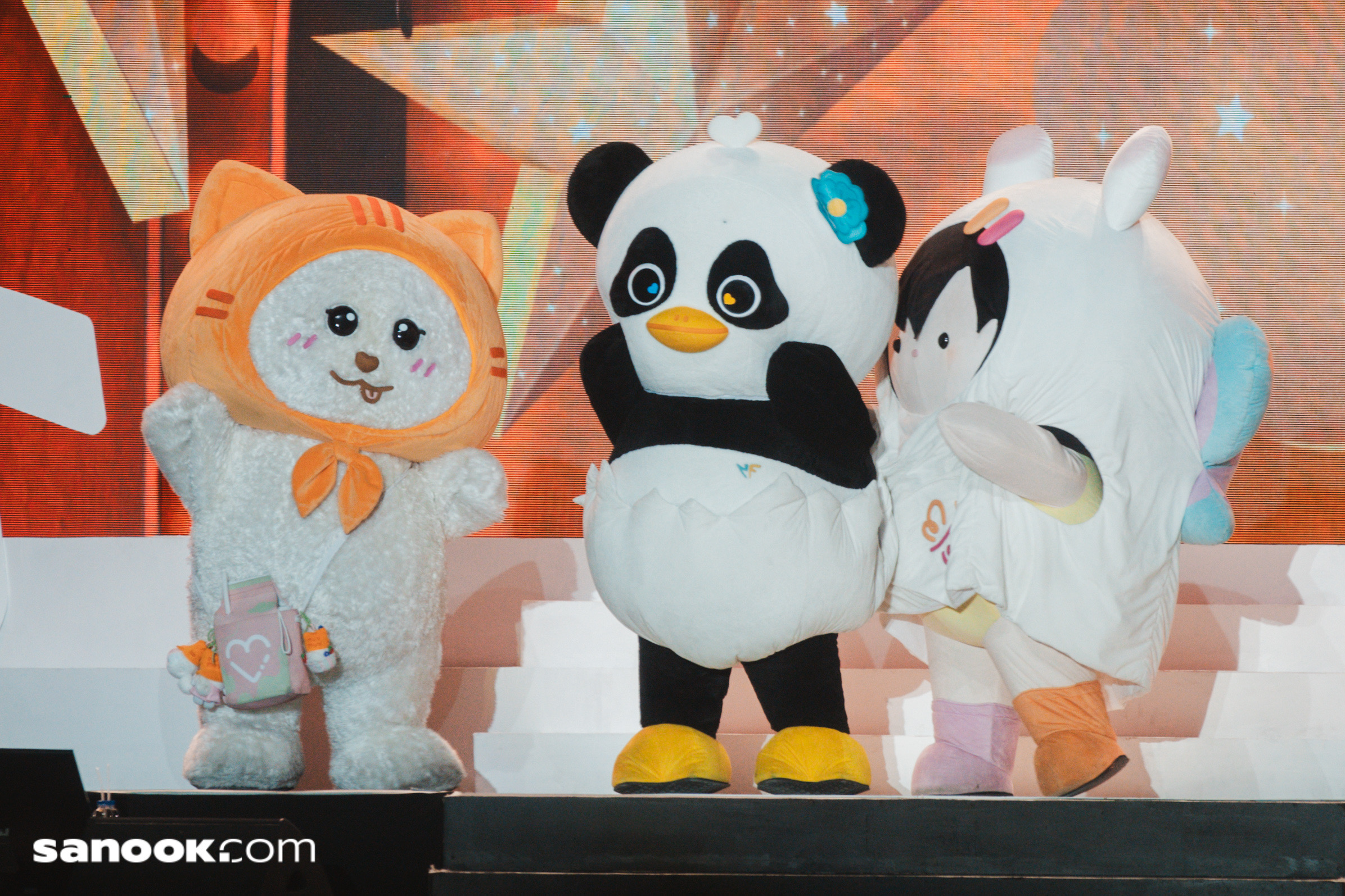 EMI BONNIE : LOVE SESSION