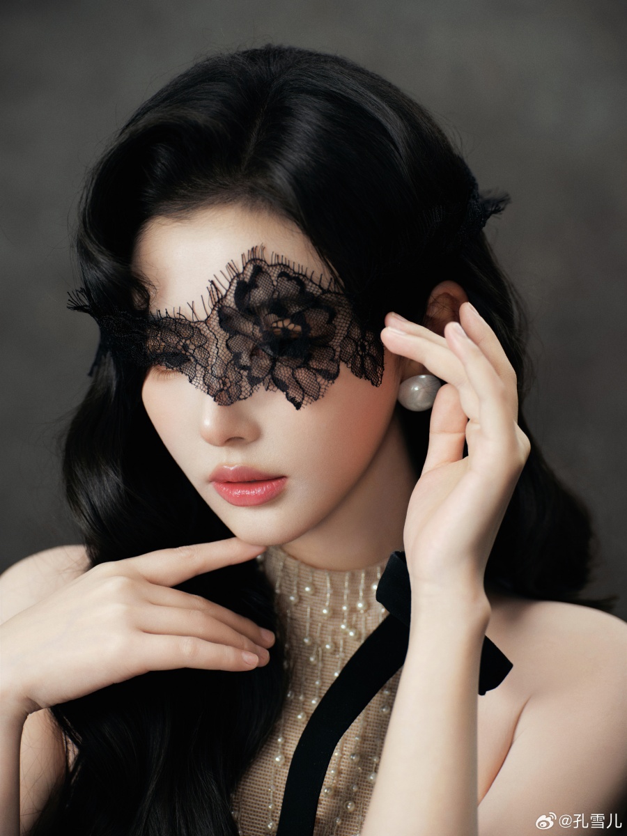 ทำความรู้จัก ขงเสว่เอ๋อร์ (Kong Xue Er) ดาวรุ่งจีนที่กำลังมาแรง