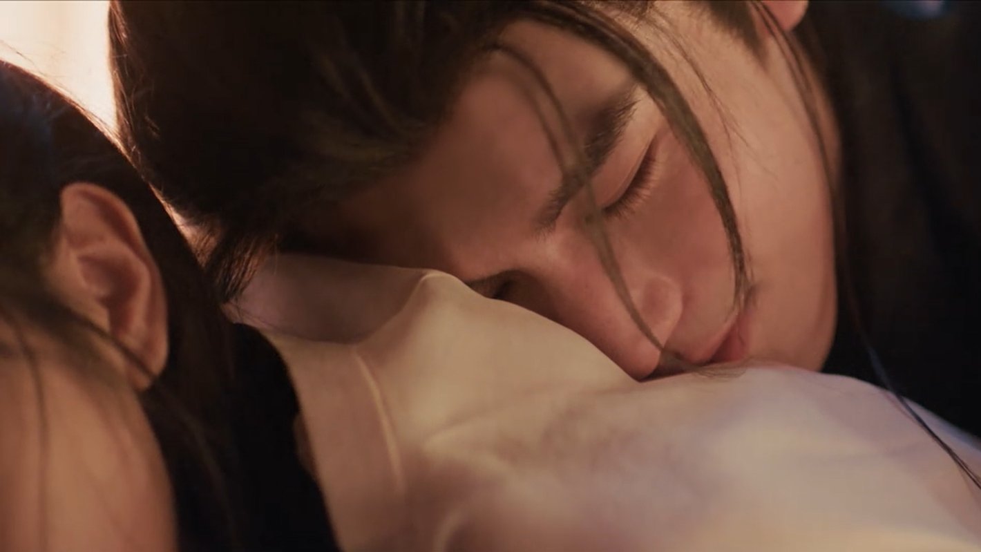 จ่ายแพงแต่ดูไม่ครบ! “ล่าหยก” โดนตัดฉากมุดผ้าห่ม ดราม่าหนัก