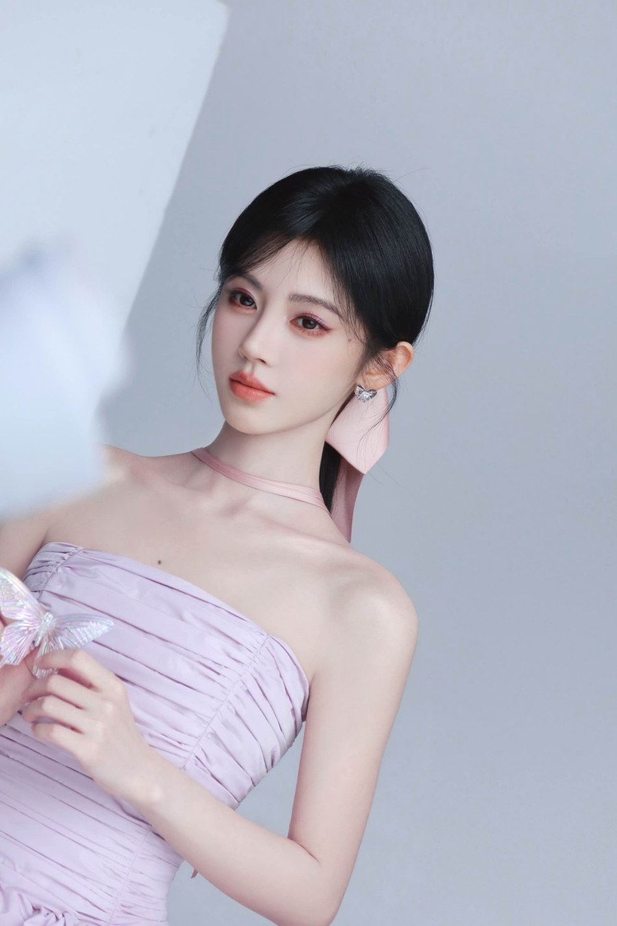 “จวีจิ้งอี” โดนแฉเลี่ยงภาษี สุดท้ายความจริงหักมุม