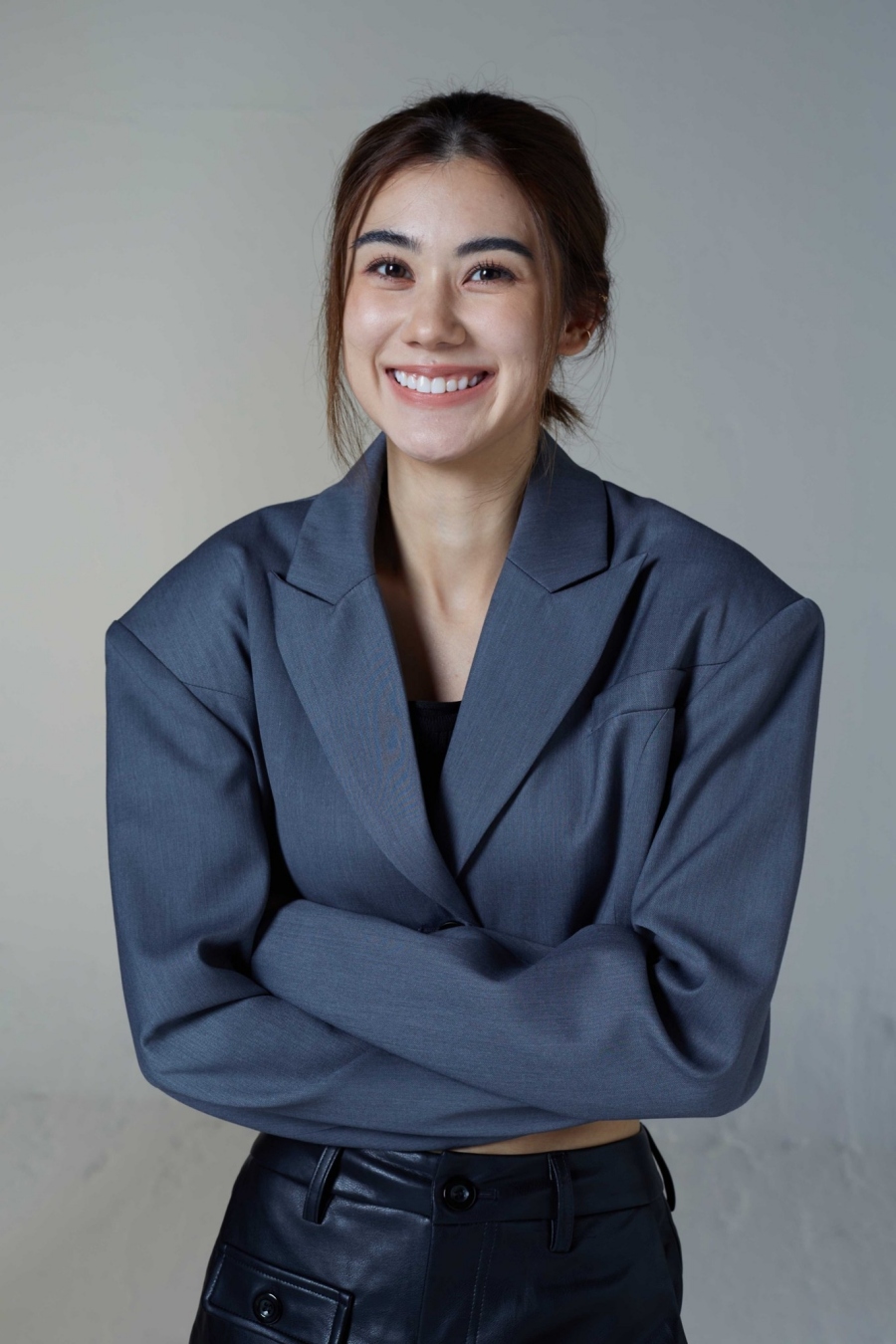 เรื่องย่อ รักหักหลัง Wrong Side of the Rainbow