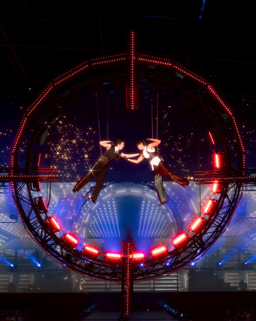 JOONG DUNK EYES ON YOU FANCON