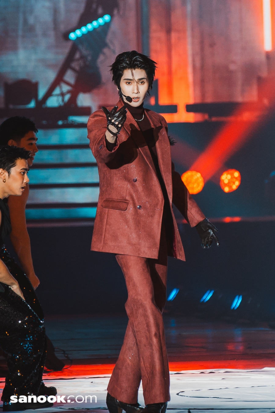 JOONG DUNK EYES ON YOU FANCON