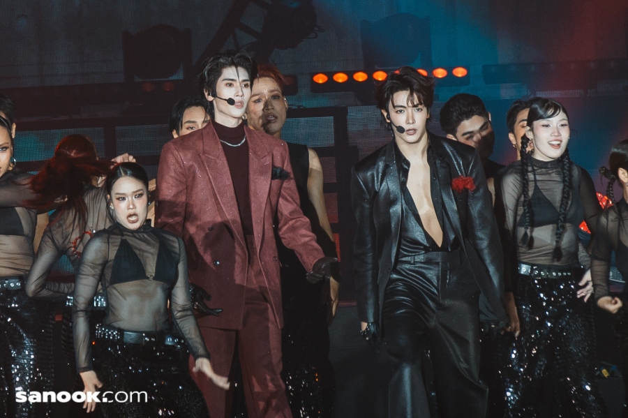 JOONG DUNK EYES ON YOU FANCON