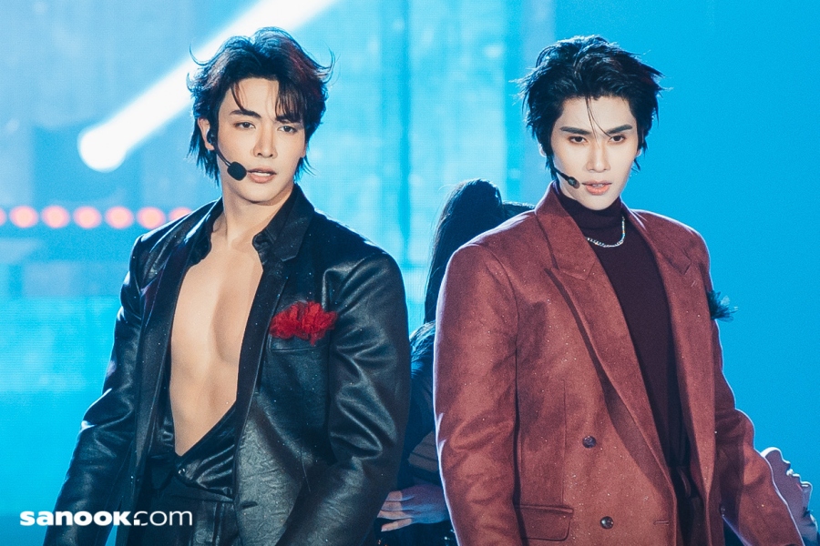 JOONG DUNK EYES ON YOU FANCON