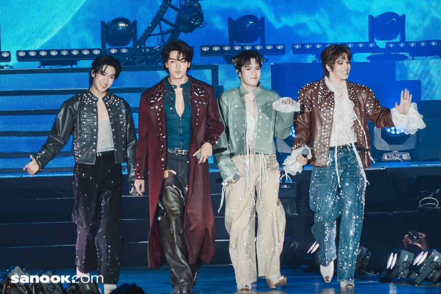 JOONG DUNK EYES ON YOU FANCON