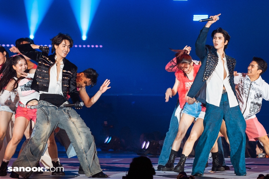 JOONG DUNK EYES ON YOU FANCON