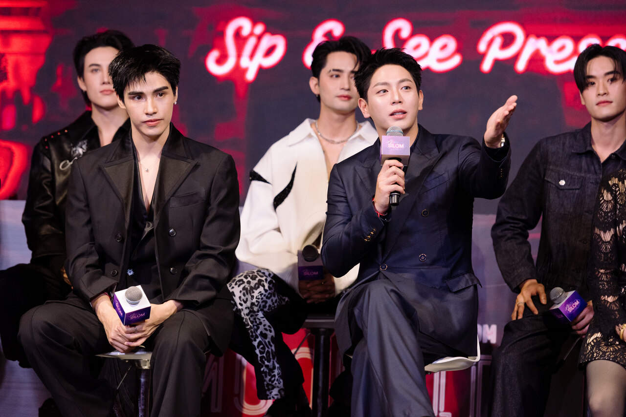 Love of Silom รักแห่งสีลม